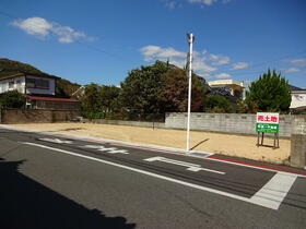 山口県防府市岡村町