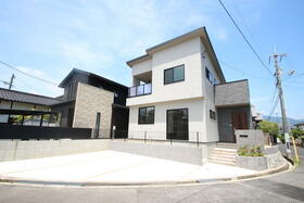 広島県廿日市市阿品台２丁目