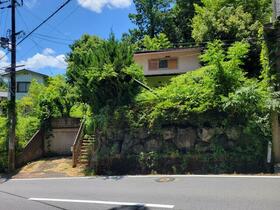 奈良県生駒郡三郷町信貴山東