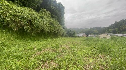 Land, Uda, Nara