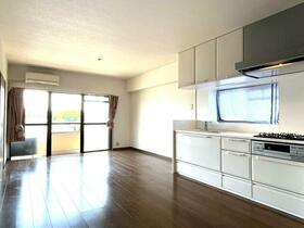 福岡県北九州市八幡西区鷹の巣１丁目