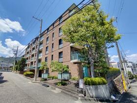 兵庫県芦屋市東山町