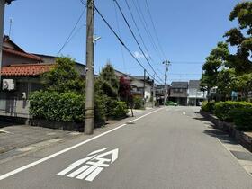 石川県金沢市弥生３丁目