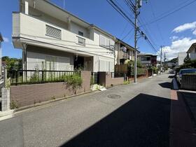 神奈川県横浜市栄区東上郷町
