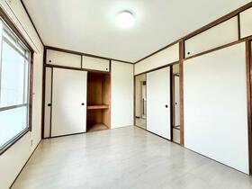 狭山グリーンハイツ８号棟