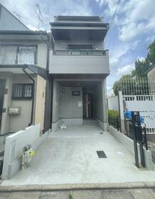 京都府京都市伏見区深草出羽屋敷町
