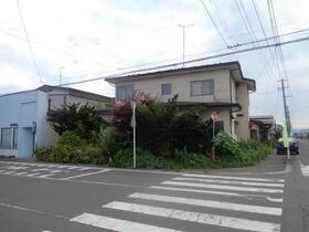 青森県十和田市西十三番町