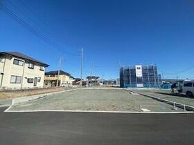 山梨県中央市西花輪