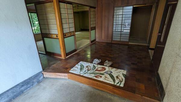 detached 秋田県北秋田市栄字岩坂

地図を見る