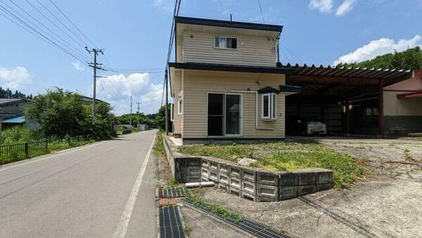 detached 秋田県北秋田市栄字岩坂

地図を見る