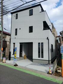 埼玉県三郷市彦川戸１丁目