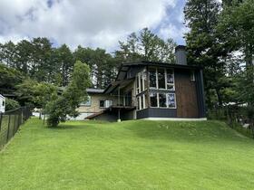山梨県北杜市大泉町谷戸