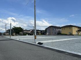 石川県白山市新成２丁目