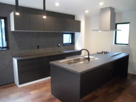 神奈川県相模原市中央区陽光台４丁目