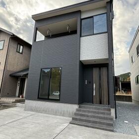 富山県小矢部市埴生