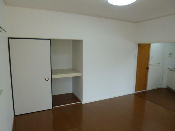 detached 神奈川県横浜市南区井土ケ谷下町

地図を見る