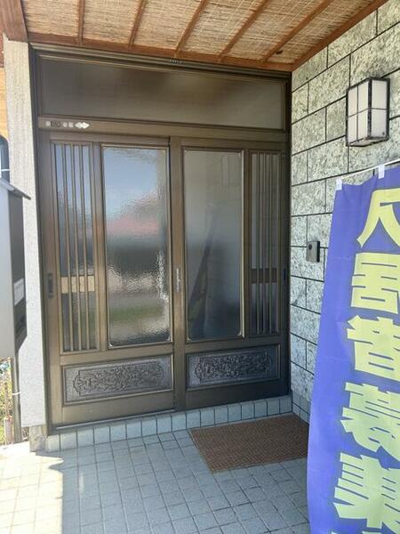 detached 山形県米沢市塩井町宮井

地図を見る