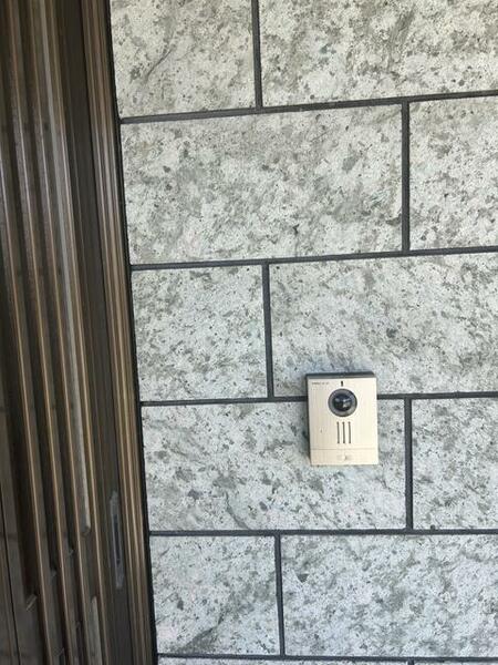 detached 山形県米沢市塩井町宮井
地図を見る