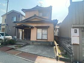 石川県金沢市玉鉾町甲