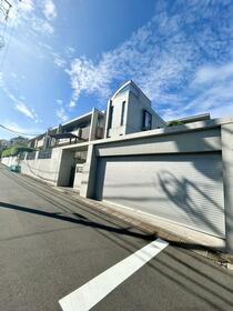 神奈川県横浜市港北区日吉本町５丁目