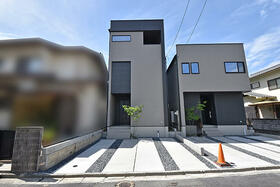 広島県広島市佐伯区五日市中央１丁目