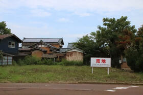 新潟県燕市米納津