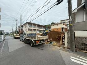 千葉県柏市松葉町１丁目
