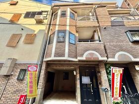 大阪府東大阪市長堂2丁目