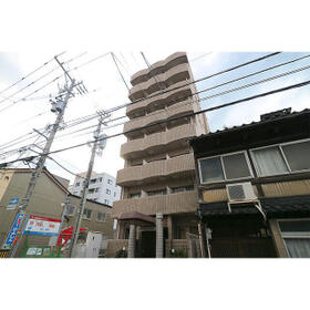 石川県金沢市彦三町２丁目