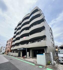 リブポート末広　１階