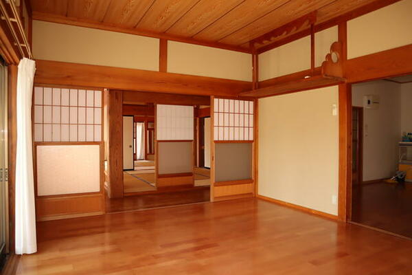 detached 茨城県北茨城市磯原町磯原５丁目

地図を見る