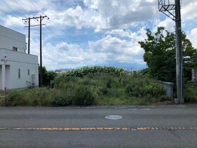 福島県福島市小倉寺字兜石