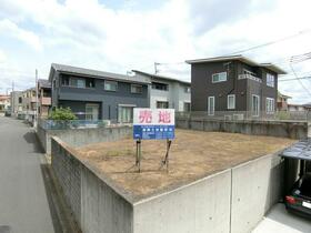神奈川県伊勢原市高森１丁目