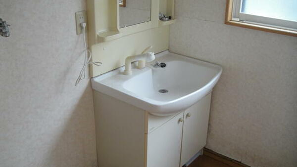 detached 秋田県潟上市天王字上北野
地図を見る