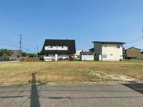 富山県高岡市常国