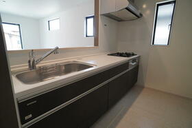 福岡県福岡市早良区干隈５丁目