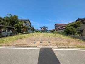 石川県小松市大領中町２丁目