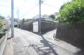 神奈川県横浜市港北区富士塚１丁目