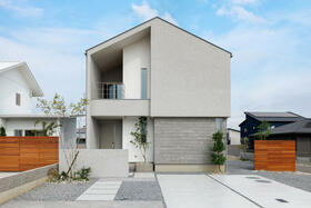 香川県高松市六条町