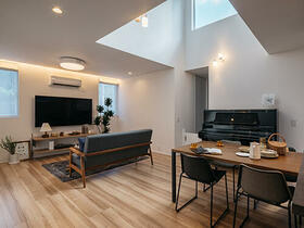 大阪府和泉市唐国町３丁目