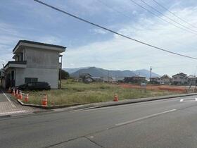 長野県千曲市大字稲荷山