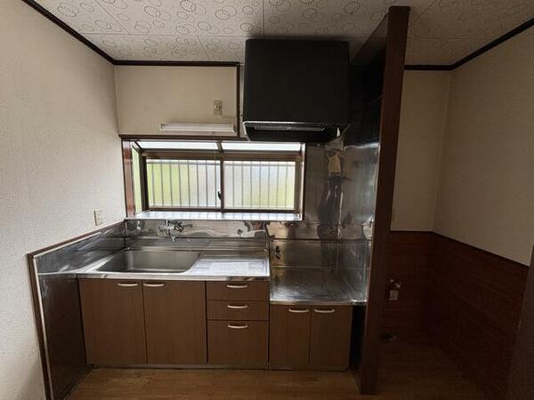 detached 茨城県稲敷市佐倉

地図を見る
