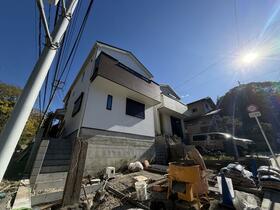 神奈川県三浦郡葉山町一色