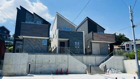 神奈川県横浜市泉区岡津町