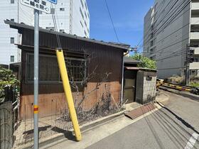 香川県高松市塩上町