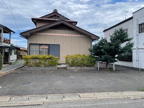 detached 岩手県奥州市江刺愛宕字東下川原