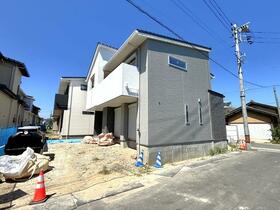 愛知県あま市下萱津池端