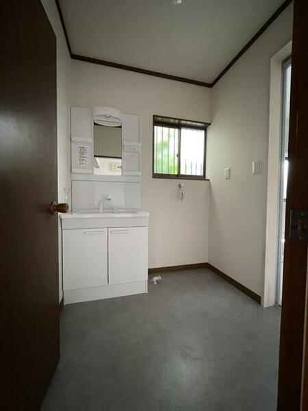 detached 埼玉県児玉郡上里町大字勅使河原

地図を見る