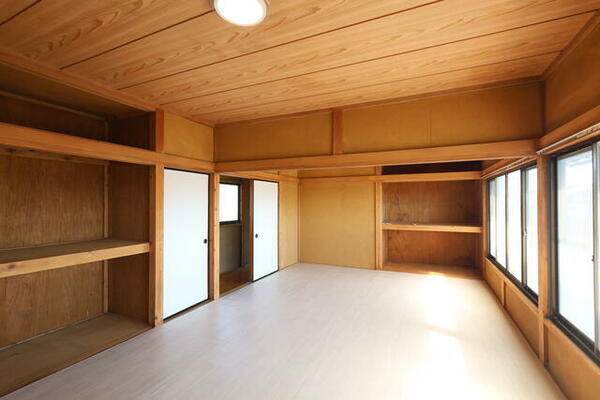 detached 埼玉県加須市伊賀袋

地図を見る