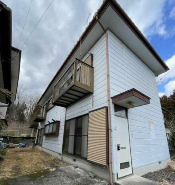 detached 栃木県日光市土沢

地図を見る